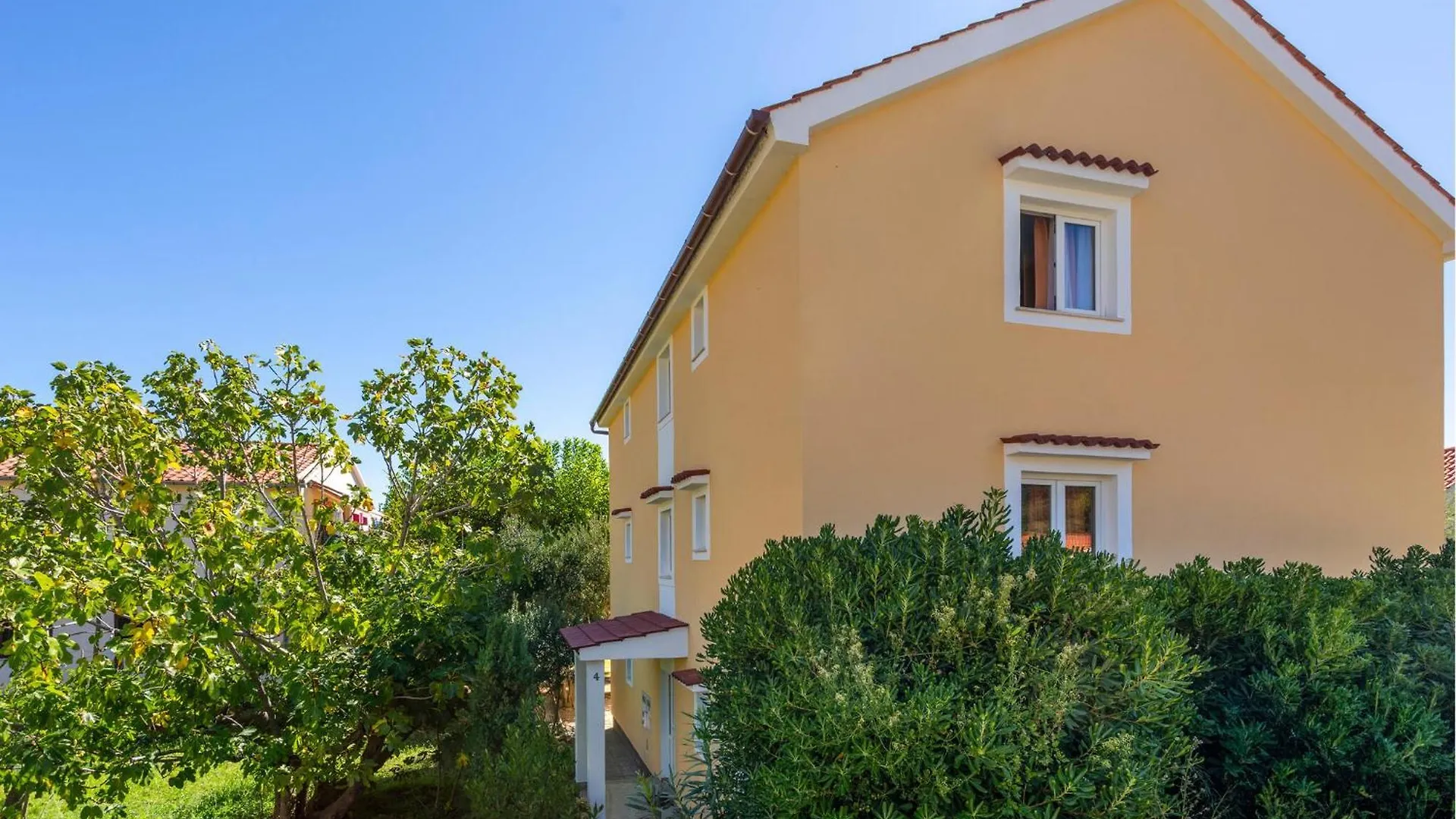 Awesome Apartment In Baska With Kitchen  Baška